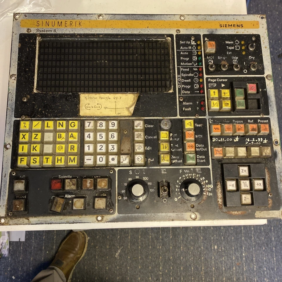Siemens Sinumerik Control Panel Sprint 8T 548 021.9010.01 comme pièce... - Photo 3/4
