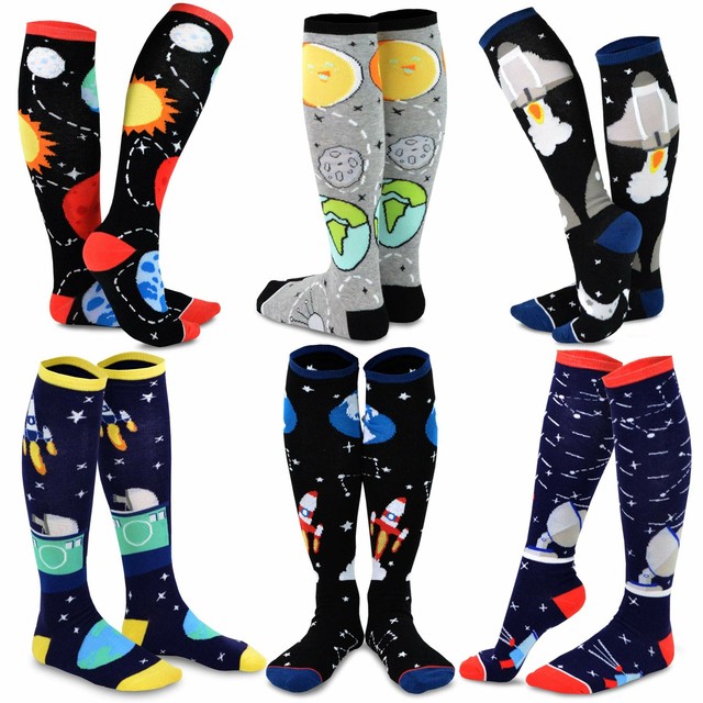 teehee-novelty-cotton-knee-high-socks-6-pack-women-monster-sharks-skull