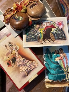 Vintage Wooden Painted Spanish Castanettes Picture Box With Embroidery Postcards