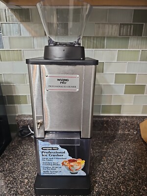 Waring Pro Ice Crusher Model IC70 Professional Ice Crusher TESTED WORKING