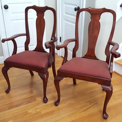 Vintage Pair Henkel Harris Dining Armchairs Queen Anne Style Wild Black Cherry! - Picture 3 of 24