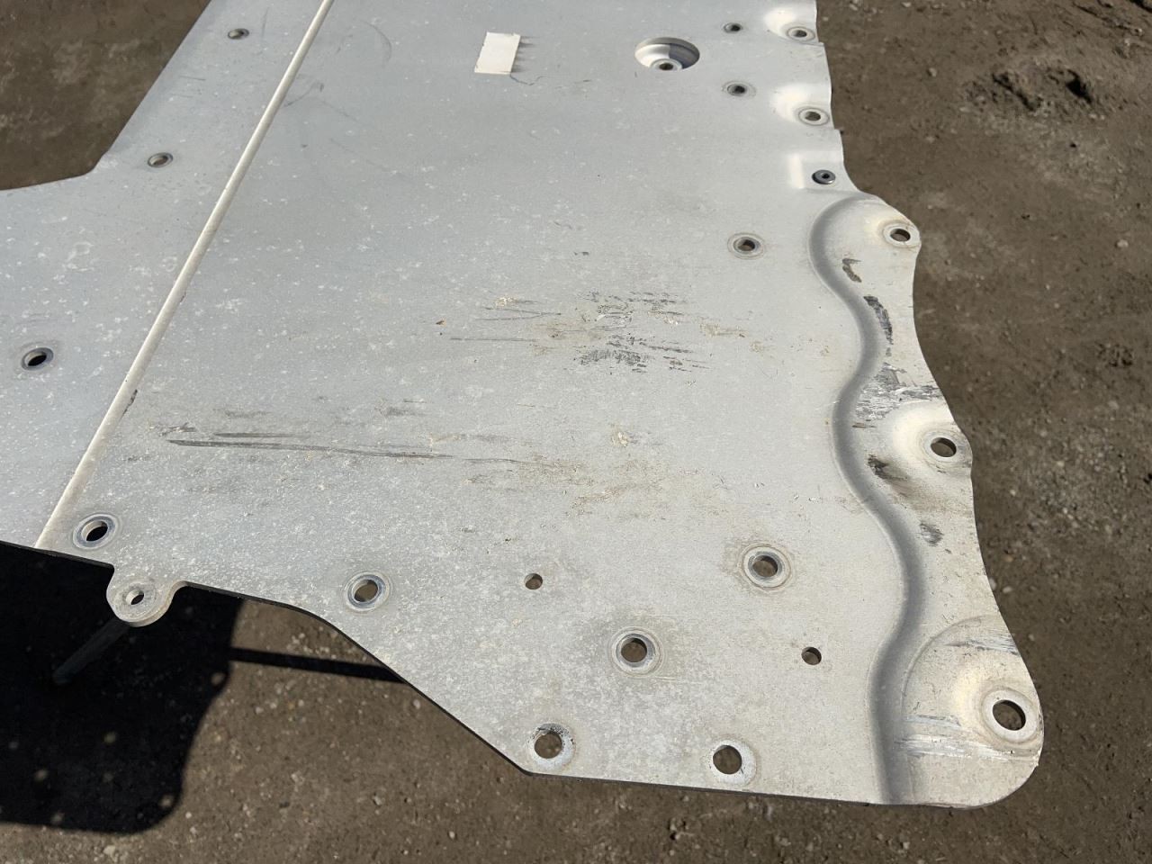 BMW i8 2014-2020 Rear Reinforcement plate