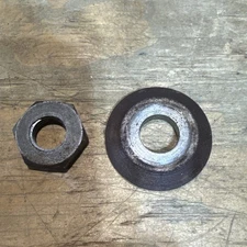 Craftsman  Table Saw Blade Nut & washer Off Model #113.27520 Used   (Storage F)