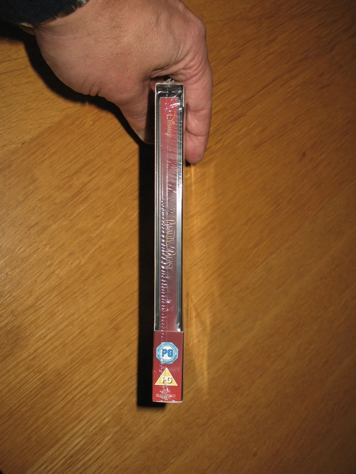DISNEY BEAUTY AND THE BEAST  4K UHD AND BLU RAY STEELBOOK UK EXCLUSIVE SEALED - Image 3 of 4