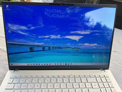 ASUS VivoBook S 15 SnapdragonX Elite 16 GB / 1 TB OLED Harman/Kardon CoolSilver