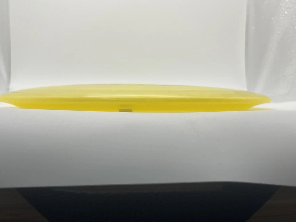 Innova Disc Golf 2017 TFR Luster Yellow Champion Thunderbird 175g Fun N Sun - Image 4 of 4