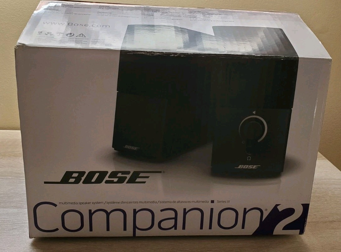 Bose Companion 2 Series III Multimedia Speaker System (354495-1100), Brand New!