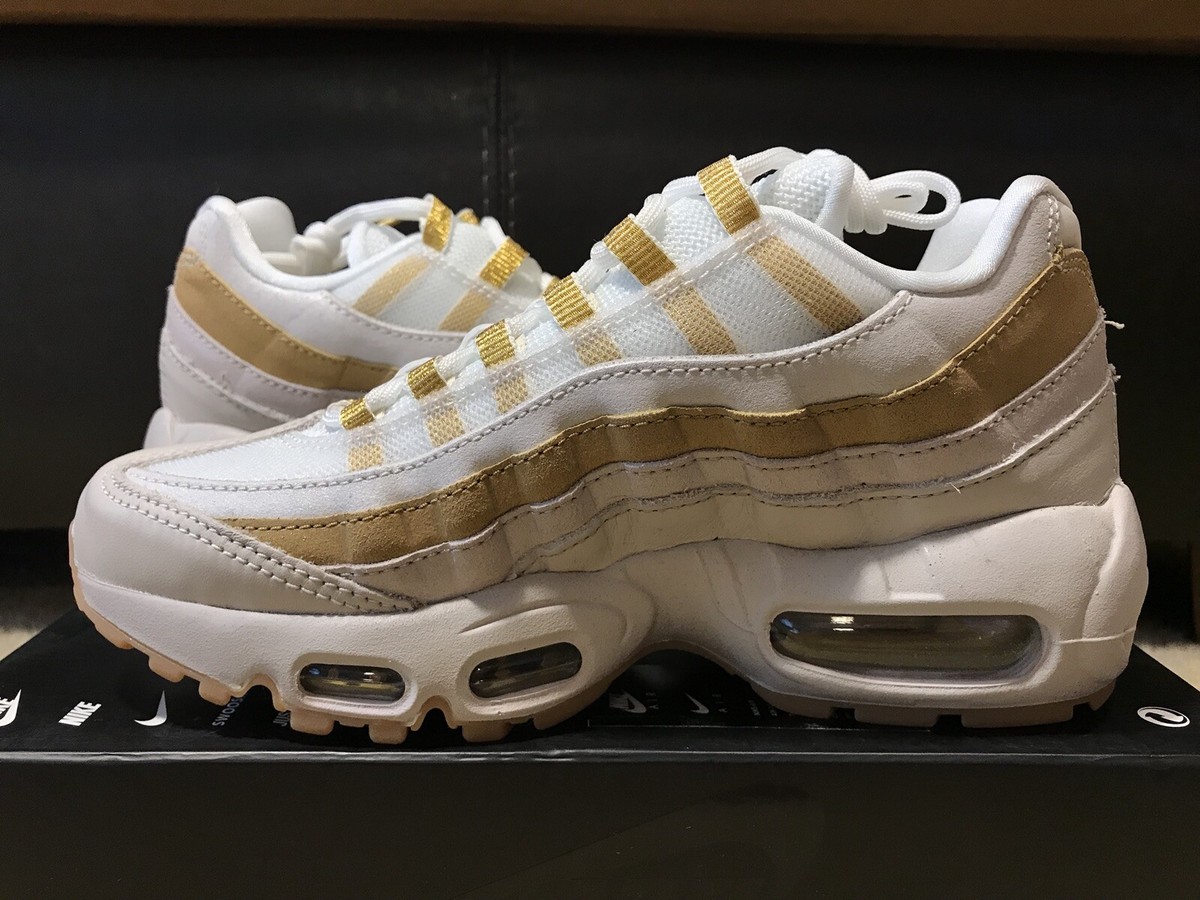 Nike Air Max 95 Desert Sand Metallic Gold AV8428-001 Women's Size
