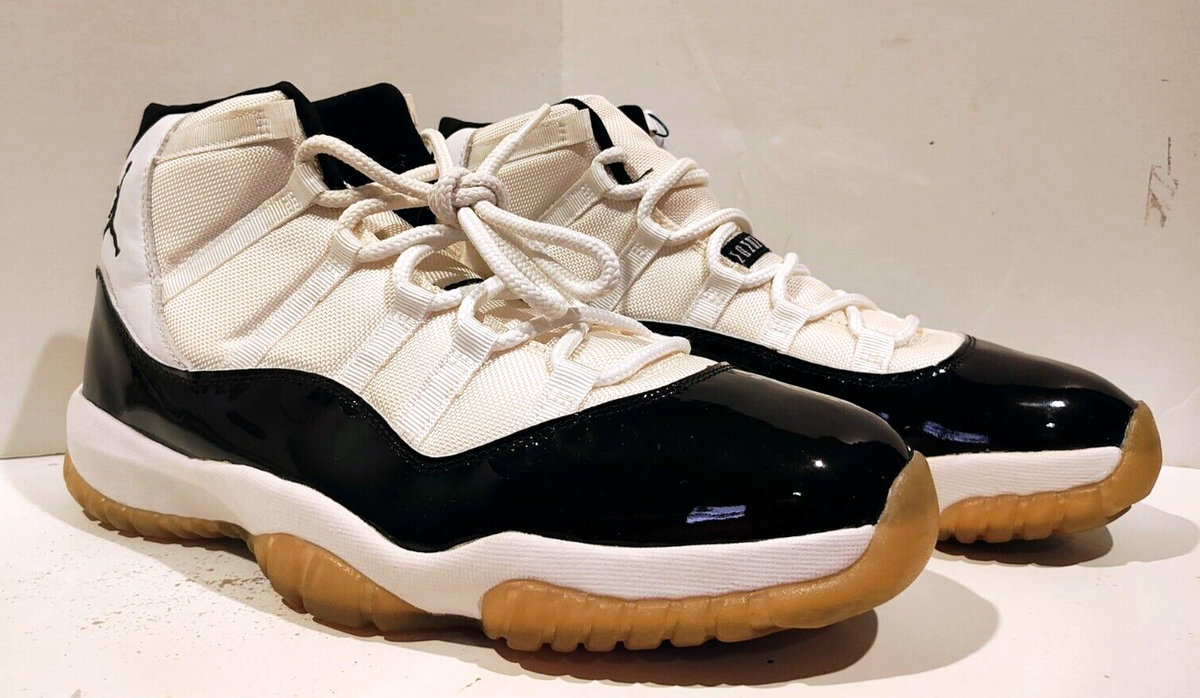 Nike Air Jordan 11 Retro Concord 2000 Gum Sole, 23 Heel Nike Air Jordan 11 Retro Concord 2000 Gum Sole, 23 Heel