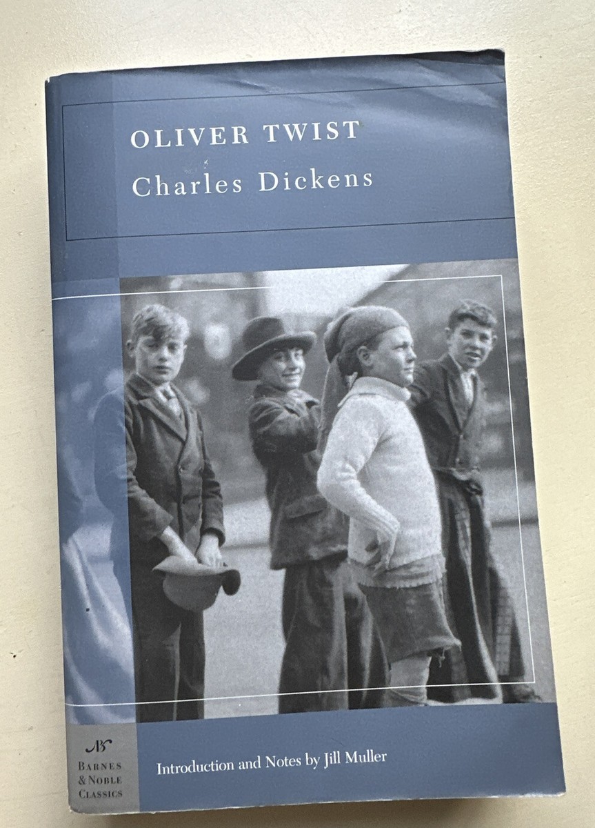 【中古】 Oliver Twist/BARNES &amp; NOBLE INC/Charles Dickens Oliver Twist by Charles Dickens, Paperback | Barnes & Noble®