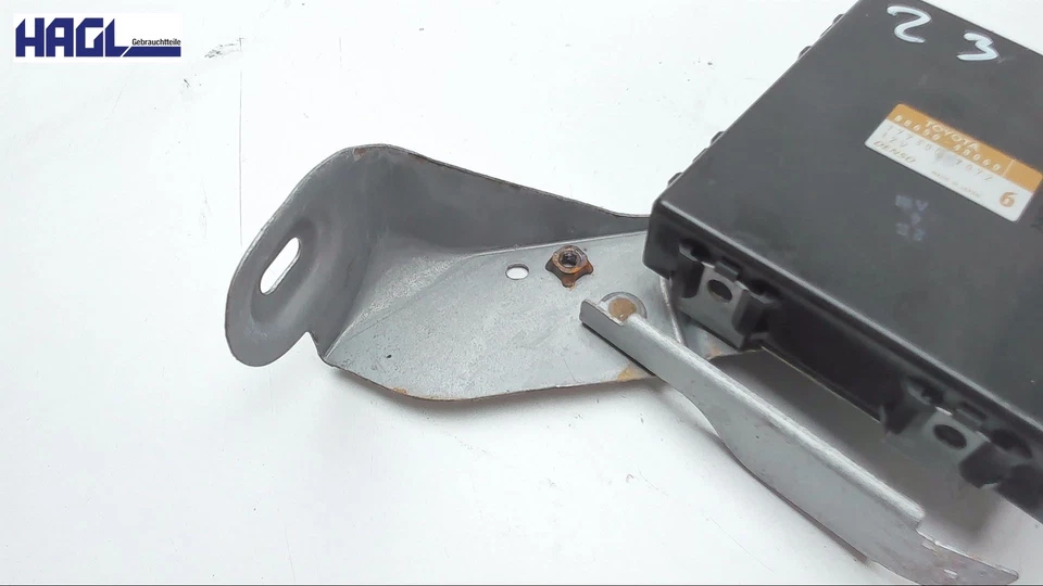 Centralina Riscaldamento 8865048060 Lexus RX 300 XU3 Chiuso - Immagine 3 di 4