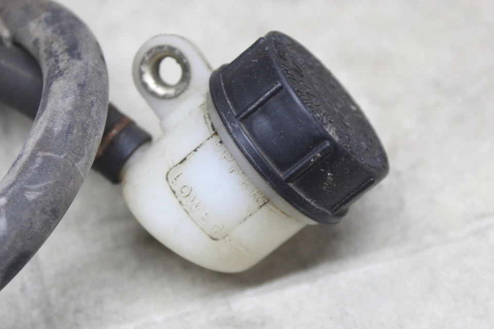 2006 Arctic Cat 400 500 650 700 Freio Traseiro Master Fluido Reservatório Garrafa Tanque - Imagem 2 de 4