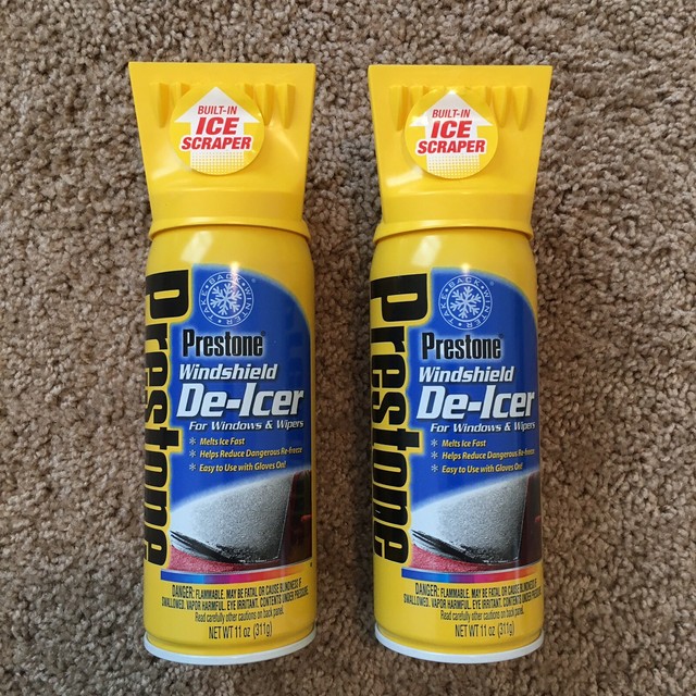 Prestone Windshield Deicer 17 Oz Spray Cans With Ice Scraper Cap for