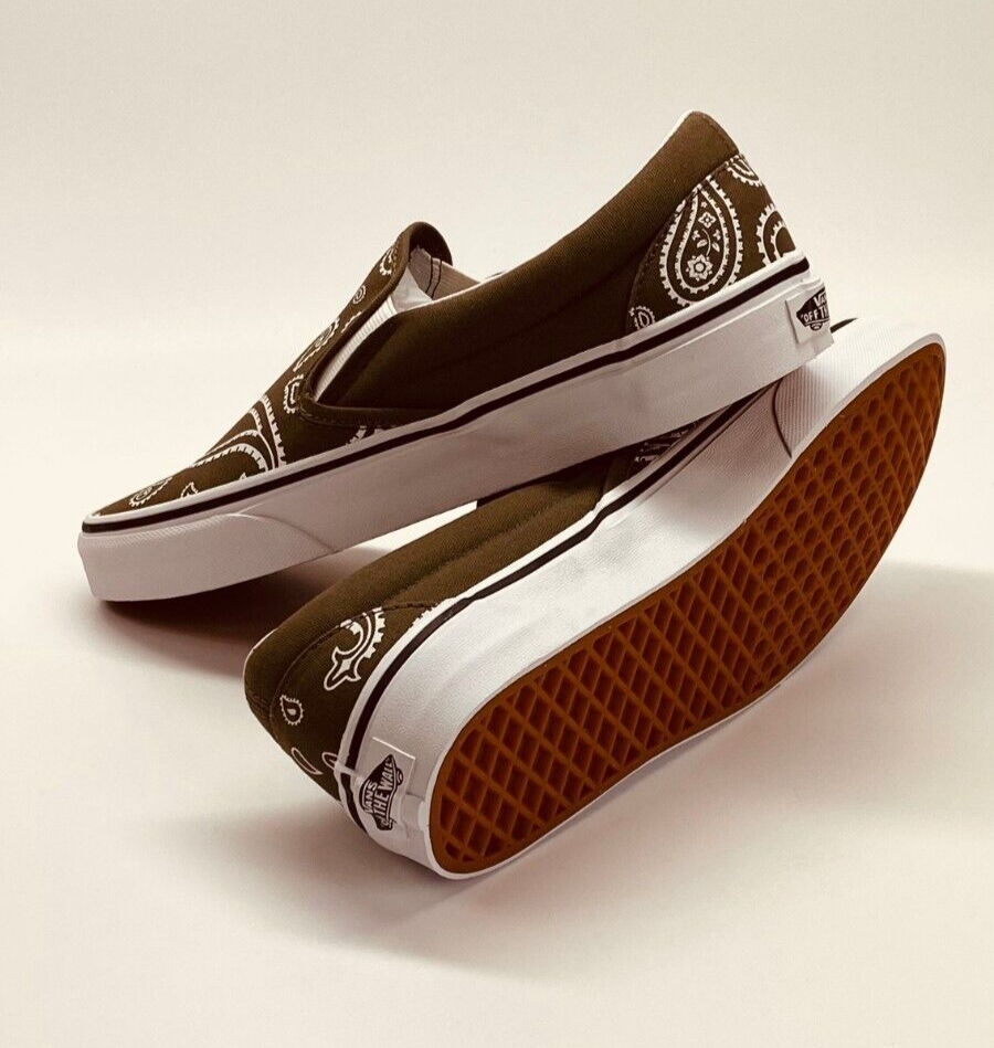 Vans Classic Slip On Peace Paisley Bandana Grape Leaf Green 