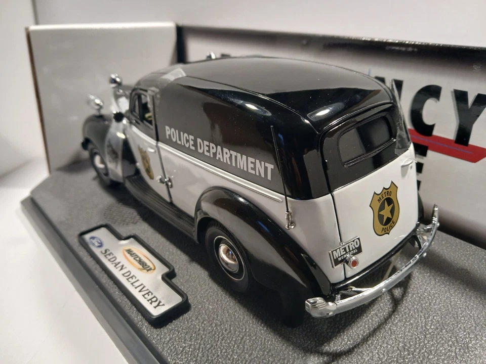Matchbox 1940 Emergency Service Ford Police Sedan Delivery 1:18 Diecast  - Image 4 of 4