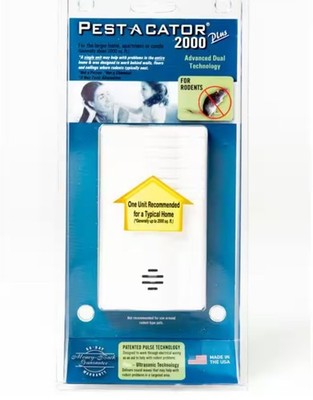 $37.97 Global Instruments Pest A Cator Plus 2000 Insect Rodent Repeller
