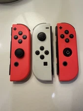 Nintendo Switch Joy-Con lot of 3-Right and Left