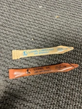 Lionel  SMALL TUBES OF LUBRICANT & OIL  (3 pair  available)