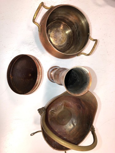Vintage Copper Lot 4 Tea Pots, Bowl w/Lid, Cup, and Bowl w/Lion Decal - Picture 11 of 12