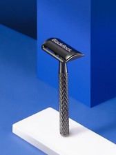 BlackRock - The Razor by Max & Sinner™