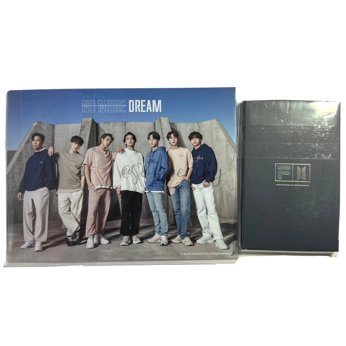 BTS BTS x FILA NOW ON Photocard Wappen Set POB Sealed