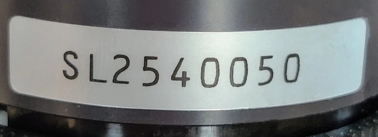 Lente zoom Panasonic ET-LE10 (1,3 - 1,7:1) para proyector Foto 4 de 4