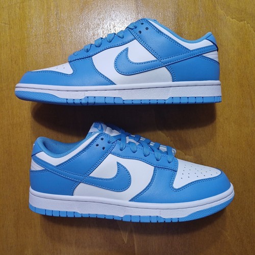 Nike Dunk Low Retro UNC Sneakers da Uomo - White/White/Blue, EU 42 - Foto 2 di 9