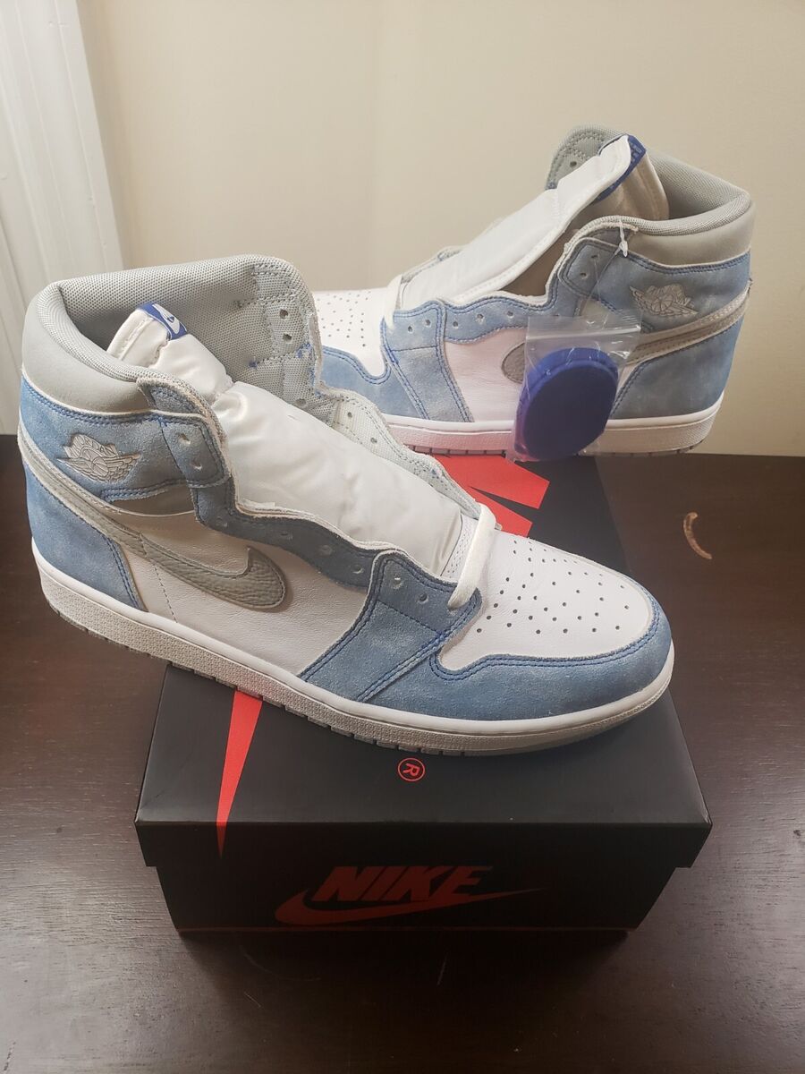 Jordan 1 Retro High OG Hyper Royal Men's Sz 12 (555088-402 Jordan 1 Retro High OG Hyper Royal Men's Sz 12 (555088-402