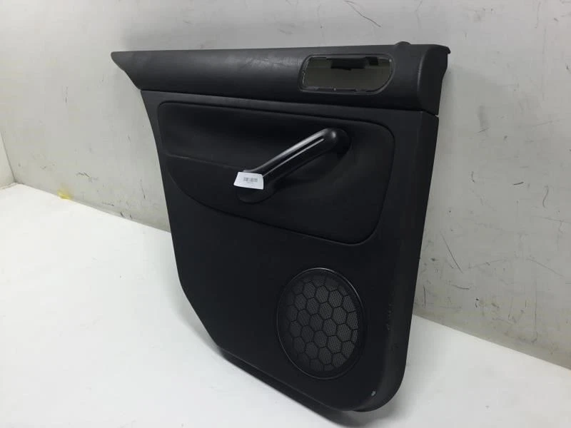 Volkswagen Jetta 2004 sedán puerta trasera izquierda moldura panel OEM+ Foto 3 de 4