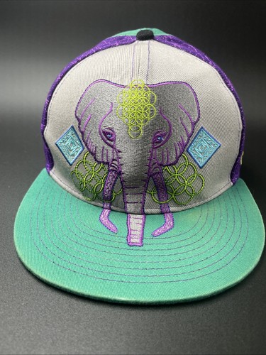 GrassRoots Hat Elephant Anna Taylor Fitted Size 7-1/8 Cap Embroidered 420 - Picture 2 of 12