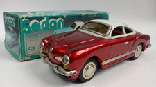 Vintage KARMANN GHIA Friction VW VOLKSWAGEN Tin Sedan Candy Red Car MF-743