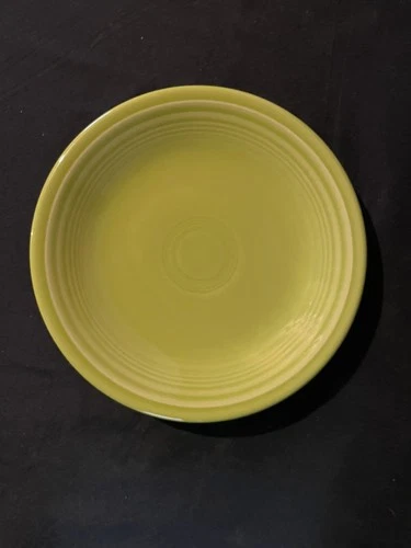 Chartreuse Homer Laughlin Fiesta 7” Salad  Snack  Dessert Plate Lead Free