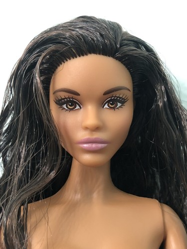 MATTEL BARBIE SIGNATURE Looks Model #01 GTD89, OVP EUR 155,00 - DE