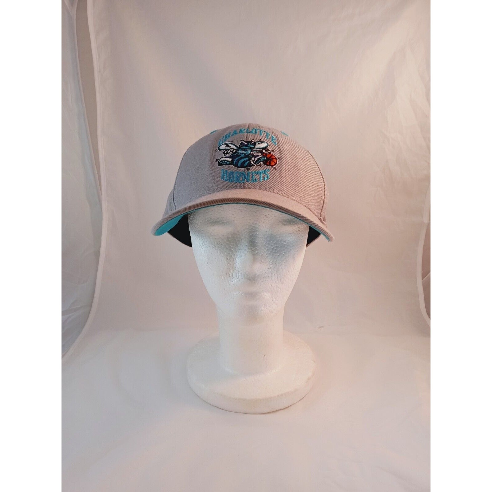 Mitchell and Ness NBA Charlotte Hornets Hat Hardwood Classics Snapback