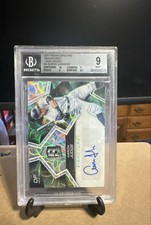 2017  Chronicles - Spectra Signatures Aaron Judge SS-AJ Neon Green /25 BGS 9