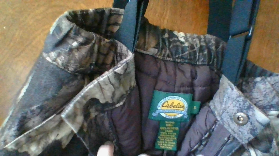 Cabela's Youth S 22x19 Insulated Hunting Pant Elastic Adj Suspnd 3-Poc Zip Ankle - Image 4 of 4