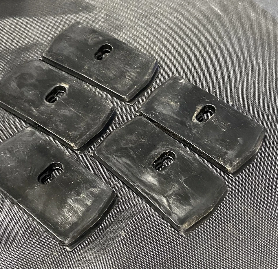 Chevrolet Caprice 1974 clásico basculante clips de moldura nuevo paquete de 10 Foto 2 de 3