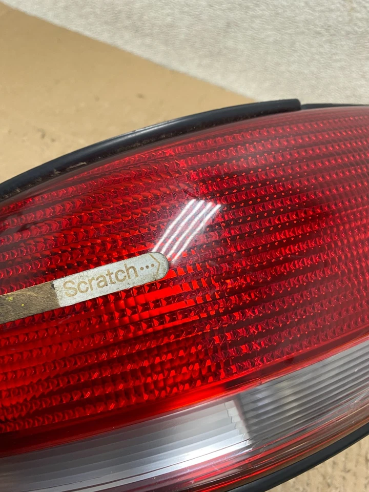 1996-2000 Chrysler Sebring Convertible Left Driver Lh Side Tail Light T7961 DW - Image 4 of 4