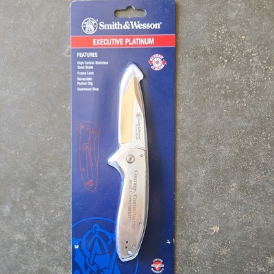 Smith & Wesson Executive Platinum Pocketknife Drop Point High Carbon Stainless  