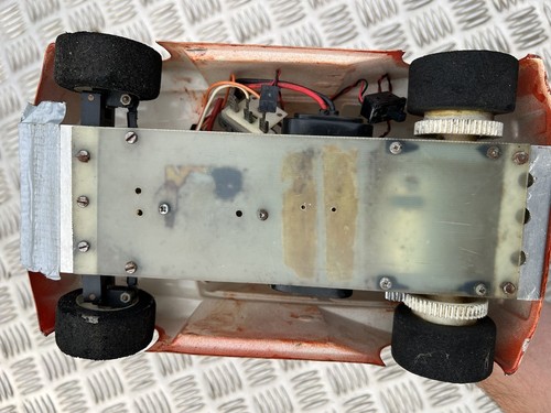 Vintage Classic Mini RC car - Picture 9 of 12