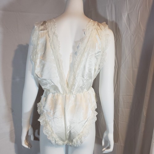 Dara-Jane New York Teddy Body Strampler mittelweiß Satin Spitze Schnickschnack - Bild 2 von 4