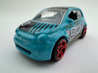 Hot Wheels HW Daredevils Fiat 500 New Loose