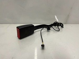 VW Golf V / V+ Gurtschloss vorne rechts  1K4857756F  1K4 857 756 F