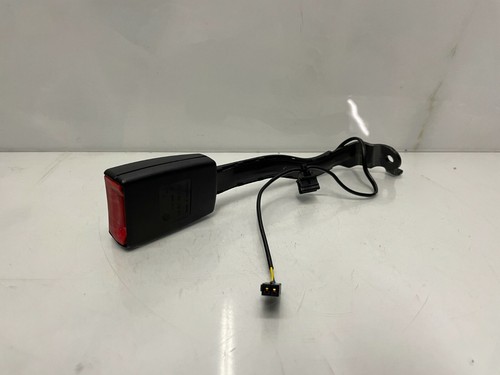 VW Golf V / V+ Gurtschloss vorne rechts  1K4857756F  1K4 857 756 F