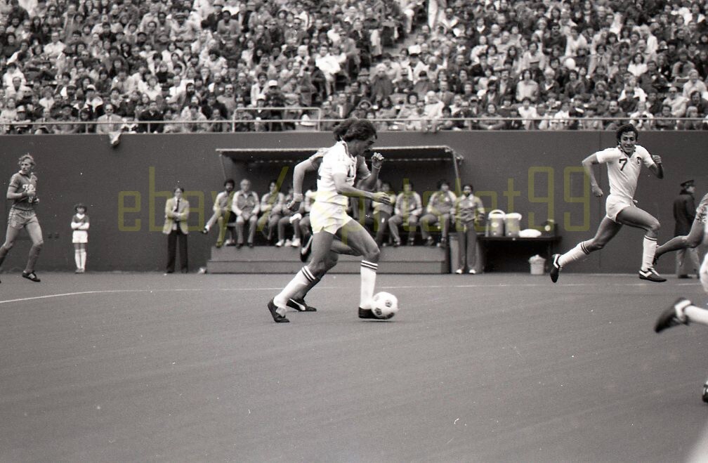 Seninho #11 - 1981 NASL Minnesota Kicks @ New York Cosmos