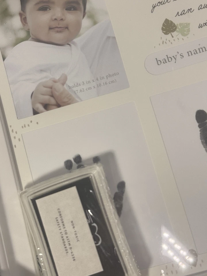 C.R. Gibson Bebé Primeras Impresiones Marco Huella de Mano Huella Foto Mono Zoo NUEVO Foto 3 de 4