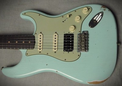Fender Limited Edition '59 Stratocaster® HSS Relic® 2025 Surf