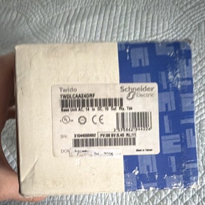 Schneider Electric Twido TWDLCAA24DRF PLC Processor Module Base Unit