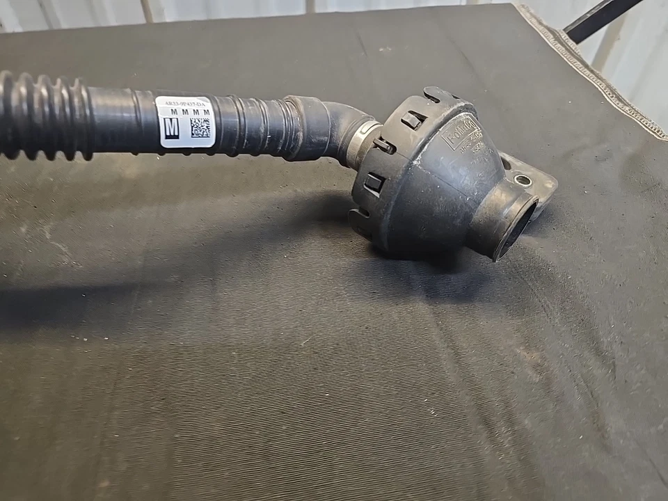 2005-2010 Ford/Mercury 4.6l Intake Resonator Ar339p437 - Image 2 of 4