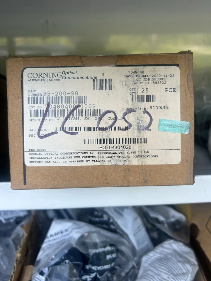 Corning SM LC OS2 Unicam Connectors 95-200-99 1 box 25 count - Image 1 of 1